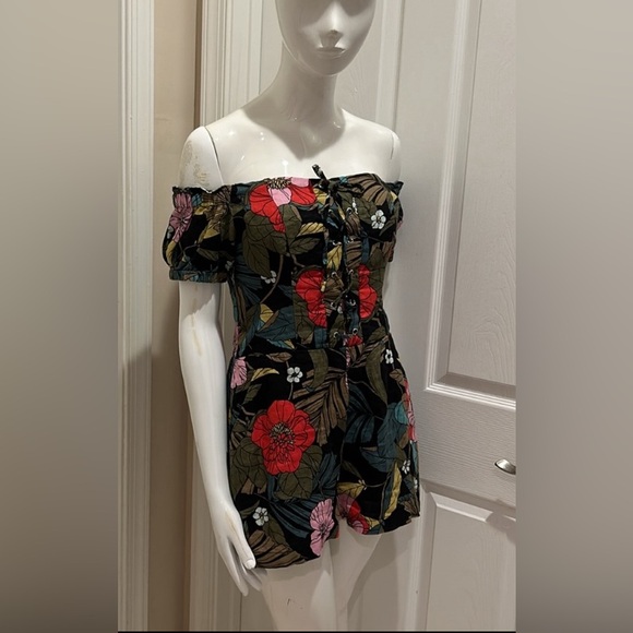 Guess Womens Tropical Romper Floral Off-Shoulder Corset Style Front Size 4 - Picture 4 of 14